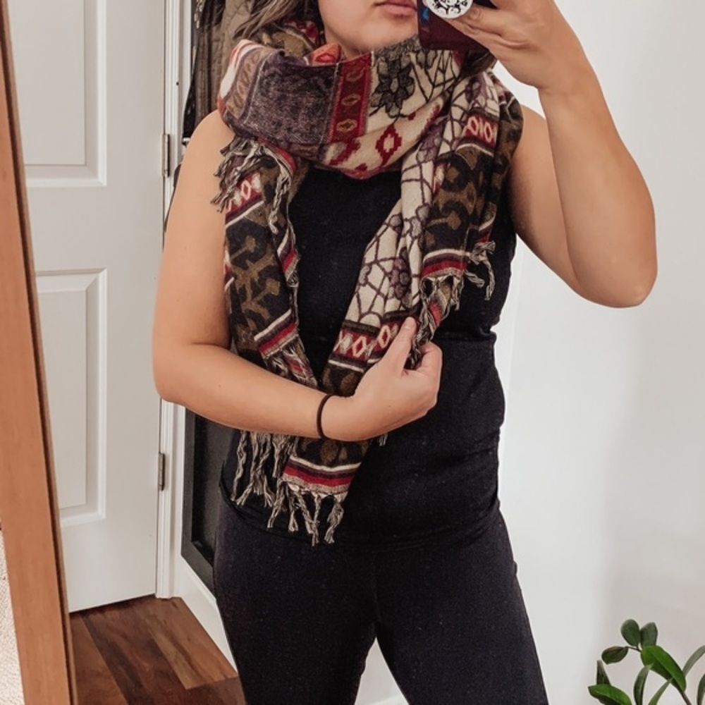 Sacred Thread Boho Style Fringe‎ Scarf. OS
